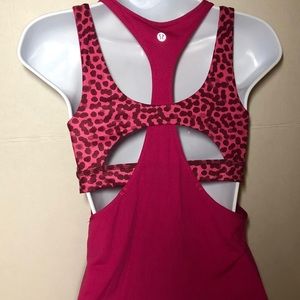 Lululemon women’s activewear Tank Size 6 Leopard